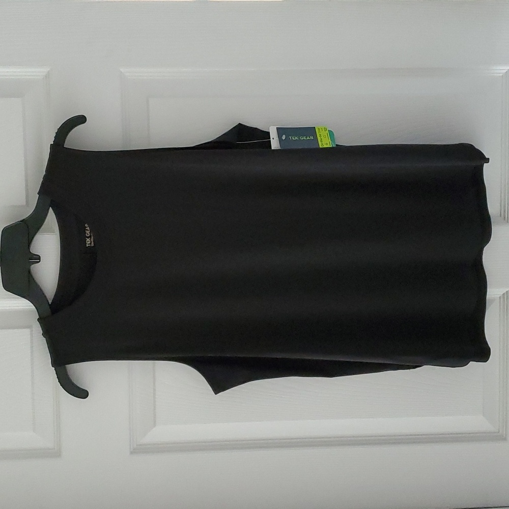 Women's Tek Gear Tank. Black. Large